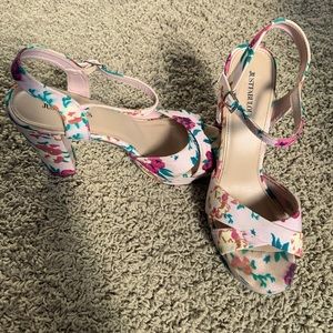 Floral print heels